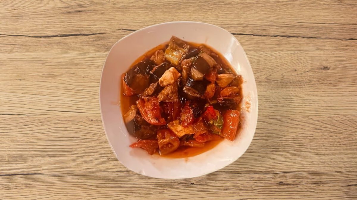 Tavuklu Patlıcan Kebap